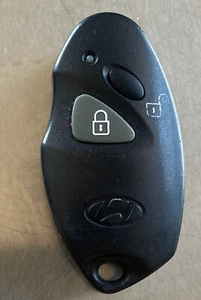 2003 2004 2005 HYUNDAI TIBURON KEYLESS REMOTE TRANSMITTER FOB LXP-RKE225 OEM🟠 - Picture 1 of 12