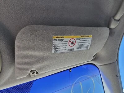 Used Right Sun Visor fits: 2002 Cadillac Deville w/illumination Right Grade A Foto 1 de 4