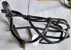 Maulkorb aus Leder für Hund Amstaff Größe Nr.20 genagelt - Bild 1 von 5