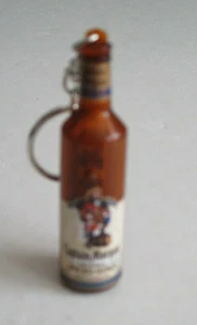 Captain Morgan Imported kleine Flasche als Schlüsselanhänger - Bild 1 von 3
