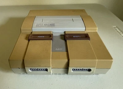 SNES  Console SNS-001  (parts or repair) Turns On, No Audio Or Visual Feed - Image 1 of 4