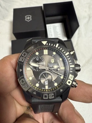 Victorinox Dive Master 500 241421 - Image 1 of 4