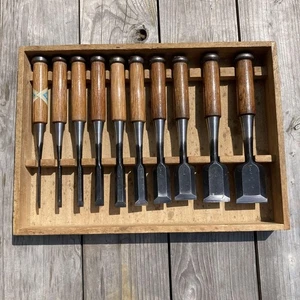 Juego de 10 herramientas de carpintería de madera Nomi cinceles Kikukomaru usados - Imagen 1 de 10