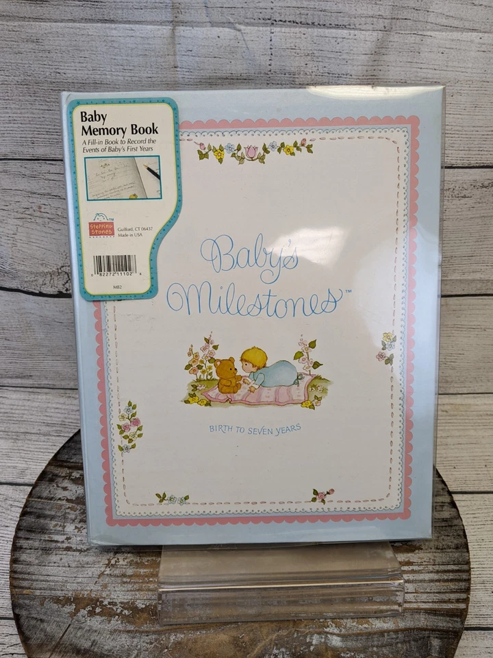 NUEVO libro vintage años 70 "Hitos del bebé, nacimiento a siete años" libro para bebé Foto 1 de 4