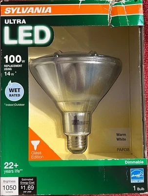 sylvana ultra LED,100 replacement using 14w, 1bulb;1050 lumens brightness/glass - Image 1 of 4