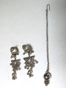 Belly Dance Asian Ethnic Set/ 2 Silver Metal Earrings & Head Chain w Bitty Bells - Picture 1 of 6