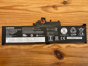 Lenovo Thinkpad Yoga X380 Akku gebraucht 50% Restkapazität 01AV432 SB10K97589 - Bild 1 von 1