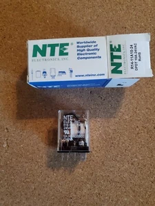 Relé NTE R14-11A10-24 24 VAC DPDT 10 amperios, - Imagen 1 de 1
