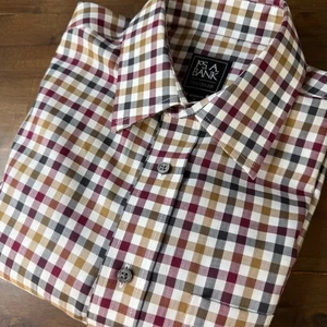 Jos A Bank Traveler Mens Small Plaid Checkered Button Up Long Sleeve Shirt - Picture 1 of 3