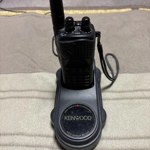 Émetteur-récepteur pratique KENWOOD TH-F48 couleur noire testé fonctionne du Japon OCCASION - Photo 1/12