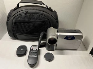 Sharp VL-AH151U Hi 8 Viewcam Video Camcorder, Remote, Bag - For Parts or repair - Picture 1 of 12