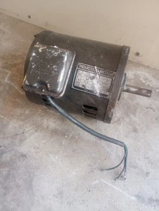 1 Phasen Induktionsmotor Class A 110/220 V 60 Hz 8/4 Ampere - Bild 1 von 5