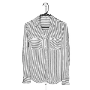 Express Portofino Button Down Shirt White Black Striped Slim Blouse Top Size S - Picture 1 of 9