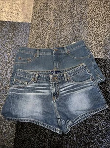 Jean Shorts Medium Wash 2 Pairs! Size 9 Preowned Good Condition - Picture 1 of 9