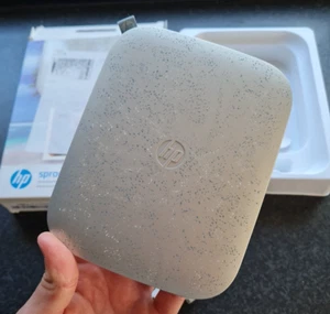 HP Sprocket 3x4" Instant Photo Printer – Wireless, Portable, ZINK, iOS & Andr - Picture 1 of 11