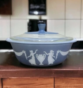 Glasbake J514, 2 Quart Covered Casserole Dish. - Picture 1 of 5