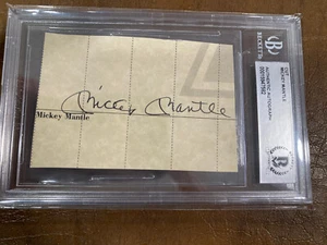 MICKEY MANTLE SIGNED AUTOGRAPHED CUT BECKETT AUTHENTICATED # 00015947582 - Picture 1 of 3