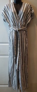 American Eagle Jumpsuit Women’s Size L Striped Pants Romper Short Sleeves V Neck - Picture 1 of 17