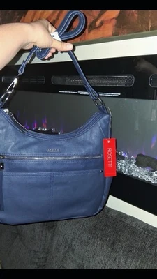 Bolso de mano de cuero Rosetti azul oscuro nuevo con etiquetas Foto 1 de 4