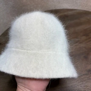 Wool Angora Bucket Hat White One Size Fuzzy Winter - Picture 1 of 7