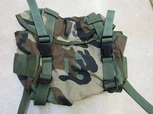 US Military Woodland Camo Butt Pack Field Training Pack 2004 - Foto 1 di 18
