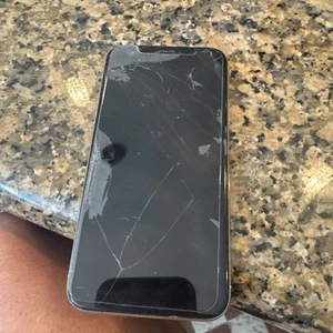 iphone x 10 white not working parts only - Picture 1 of 2