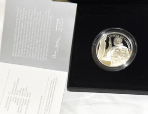 Royal Mint 2019 Tower of London 5 Pound Silver Coin Proof W/ Box & COA - Picture 1 of 3