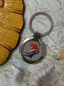 Mobil Oil Metal Keyring Keychain - Picture 1 of 2