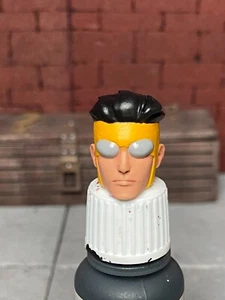 Invincible Custom Head 1/12 Scale Painted Marvel Legends Mafex Ct Mcfarlane Toys - Picture 1 of 3