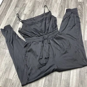 Mono para mujer FOREVER 21 cuello capucha correas de espagueti negro satinado cami talla L - Imagen 1 de 10