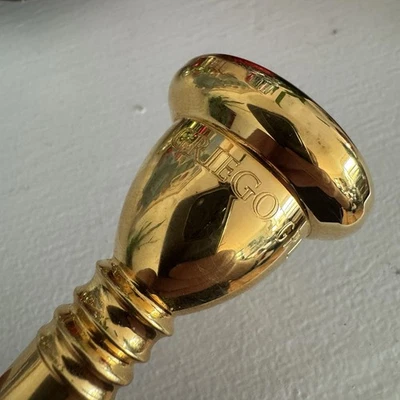 Boquilla de trombón bajo enchapada en oro Griego GPL Foto 1 de 4
