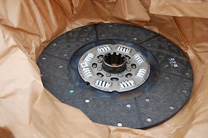 EATON DISC CLUTCH PLATE 1677000C91 NSN 2520-01-133-8270 NAVSTAR INTL NEW - Picture 1 of 4