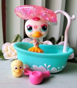 Littlest Pet Shop Blythe Magenta Rosa Weiß Ente #2167 Blaue Augen Blume LPS Set - Bild 1 von 6