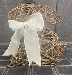 Wire Easter Bunny/Rabbit - Picture 1 of 8