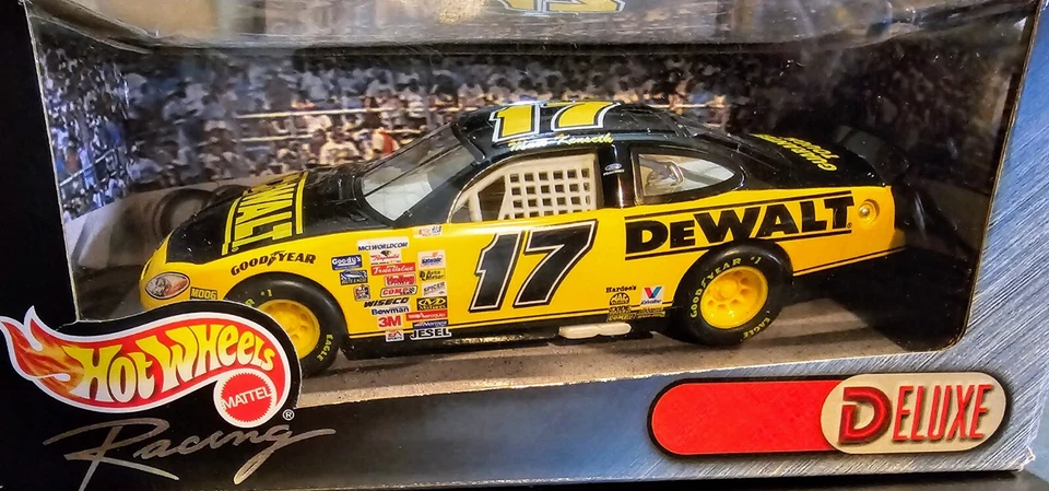 Hot Wheels Racing Deluxe 1 24 NASCAR #55 Square D Kenny Wallace F7