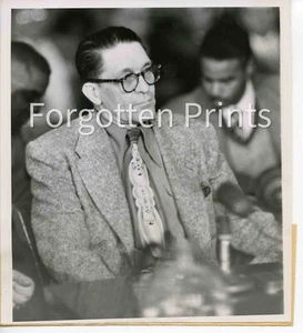 Theodore "Teddy" Roe bezeugt bei Anhörung des Kefauver-Komitees in Chicago 1950 - Bild 1 von 2