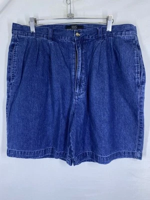 Croft & Barrow Shorts Mens Size 36 Blue Denim Chambray Lightweight Pockets Camp - Image 1 of 4
