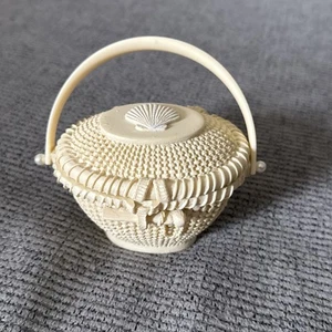 Cesta estilo Nantucket decoración amarillo marfil 3" alto resina baratija votiva - Imagen 1 de 5