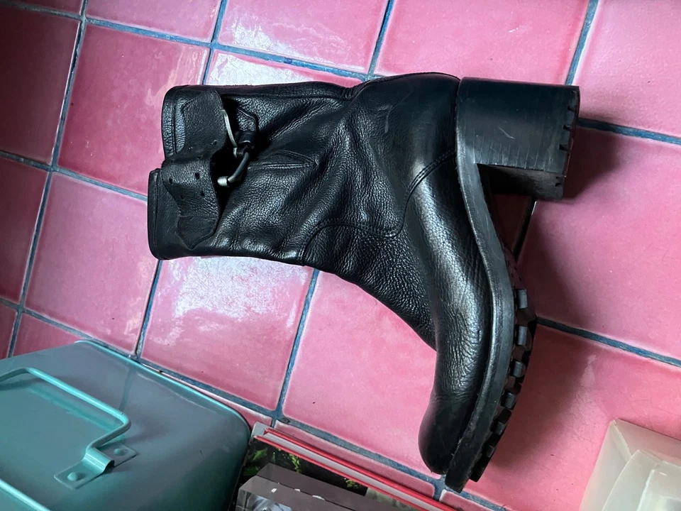 Bottines cuir noir FREE LANCE taille 37 - Photo 1/4