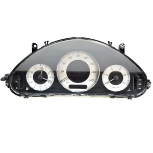 Kilometraje Mercedes-Benz Clase E (W211), OEM A2115403847 - Imagen 1 de 3