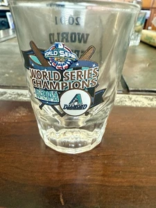 MLB ARIZONA DIAMONDBACKS WORLD SERIES 2001 Champions Shot Glass w/ MLB Sticker - Picture 1 of 6