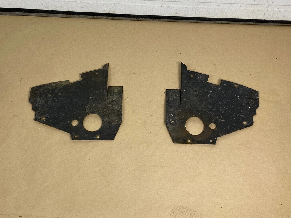  Jeep Wrangler YJ 1987-1995 OEM Front Body Tub Splash Mud Guard Flap  FREE SHIP - Image 1 of 1