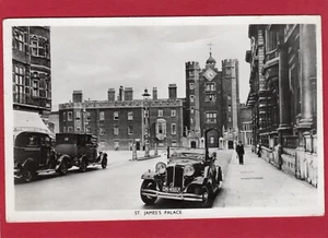 St James's Palace London Motor Car RP pc 1951 Tuck AS760 - Picture 1 of 2