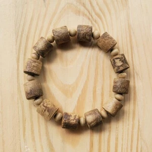 Aquilaria Agarwood Bracelet Fancy Stripes Aloeswood Mix Shape Oud 7 Grams #04 - Picture 1 of 6