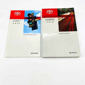 2016 Toyota Camry Owner's Manual and Quick Reference Guide - Bild 1 von 2