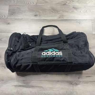 Bolso de Gimnasio Adidas Equipamiento Vintage Años 90 Deportivo Lona Negro Verde Foto 1 de 4
