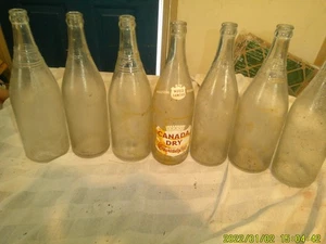 COLLEZIONE DI 4 BOTTIGLIE A SECCO CANADA VINTAGE VETRO TRASPARENTE ALTRE 3 - Foto 1 di 9