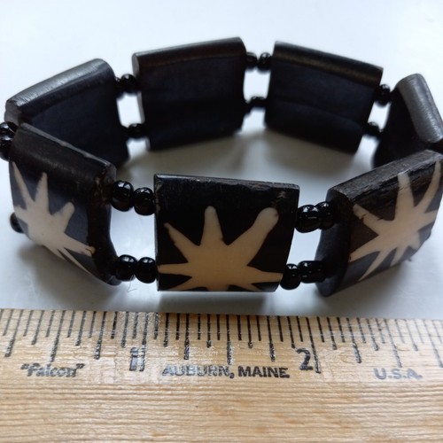 OFF WHITE Bracciale perle Masai osso elasticizzato a scoppio stella africana EBANO e BIANCO SPORCO da 6" a 8"
