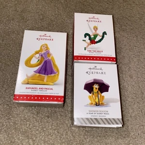 LOTTO NUOVI CON SCATOLA SEGNI DISTINTIVI 2015 PLUTO AGGROVIGLIATO TINK THE HALLS RICORDO ORNAMENTO CAMPANELLINO - Foto 1 di 3