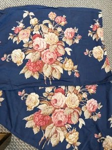 Vintage Ralph Lauren Winslow Blue Floral Standard Pillowcases 2 Cases - Picture 1 of 5
